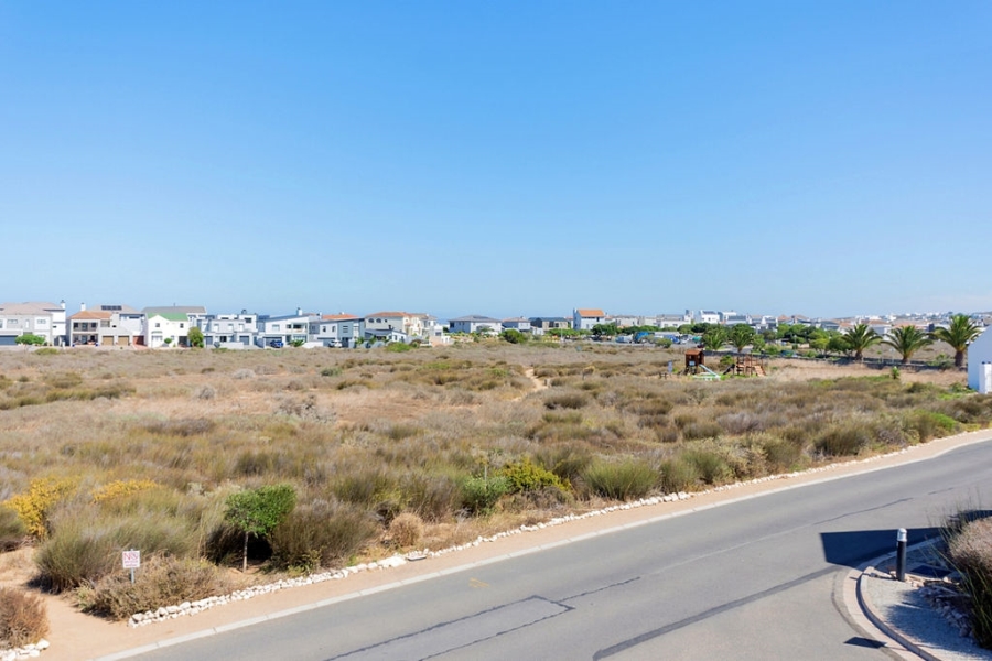 4 Bedroom Property for Sale in Blue Lagoon Western Cape